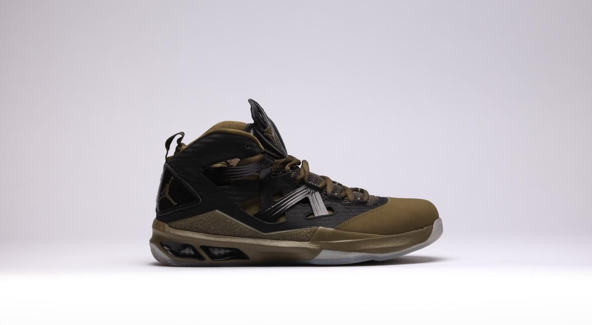 Air Jordan Melo M9 